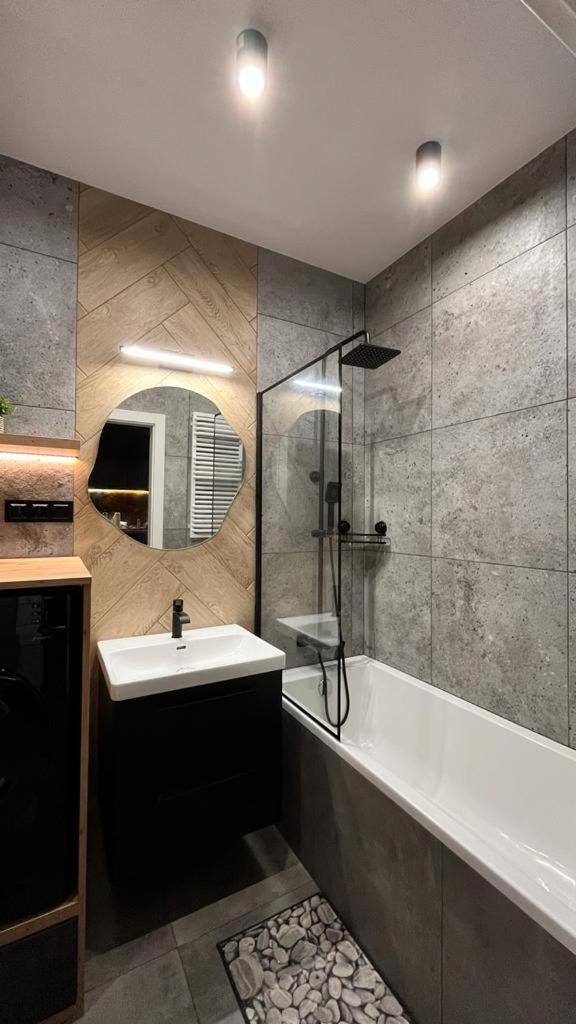 U Tommiego W Gdyni Apartment Гдиня Екстериор снимка